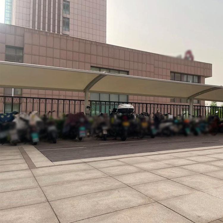 巴马膜结构电动车棚